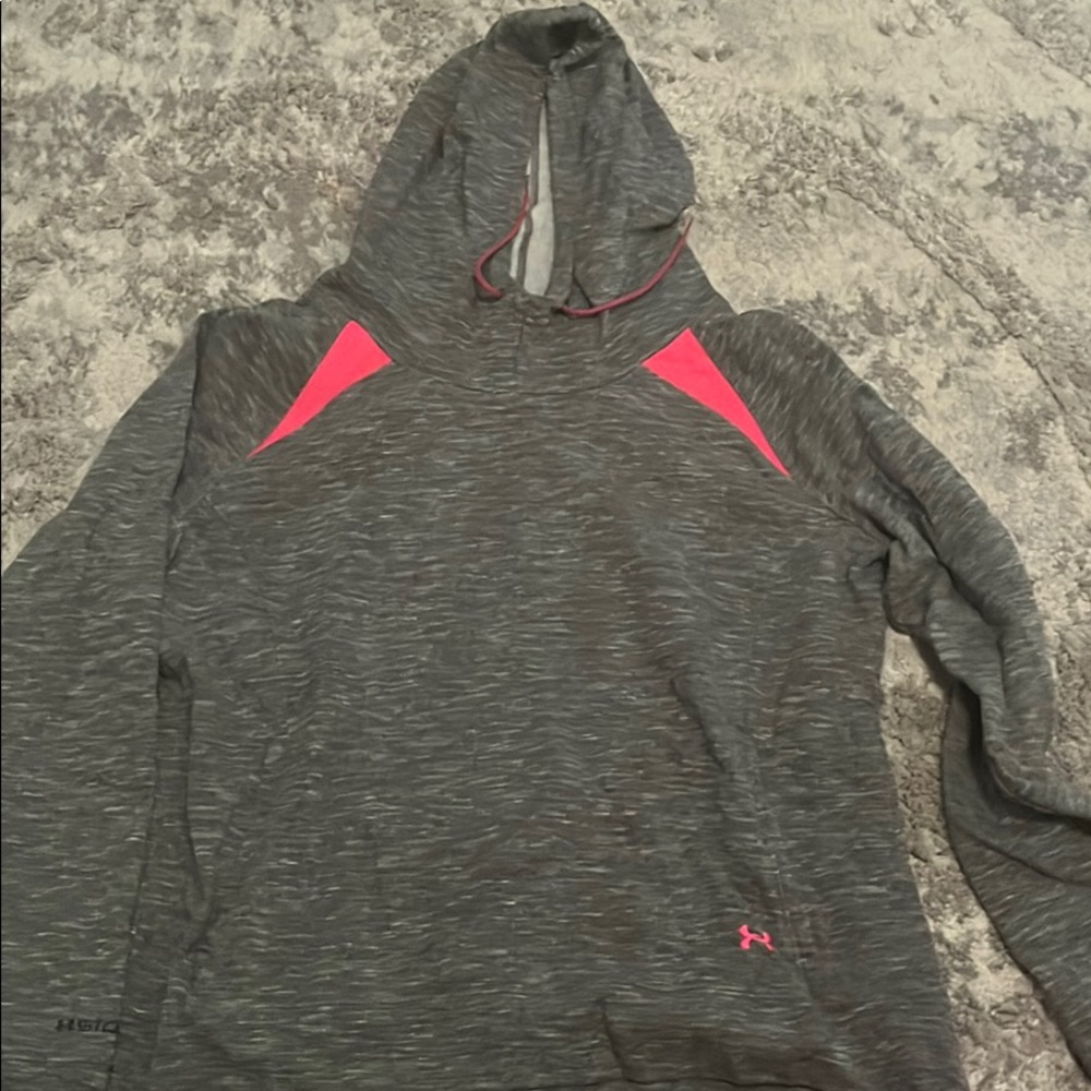 Women’s Under Armour Sweatshirt Size XL